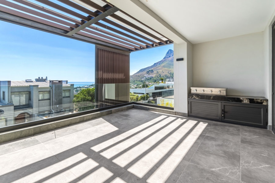 4 Bedroom Property for Sale in Camps Bay Western Cape